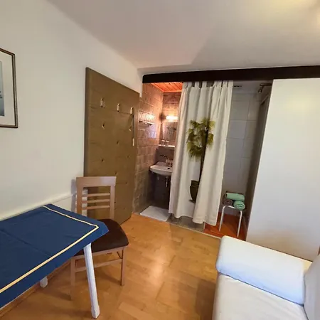 Unterstein 1 *